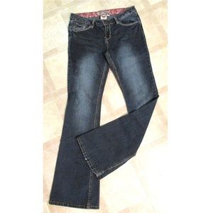 Junior’s / Women’s YMI Jeans Size 9 Flare Boot Cut